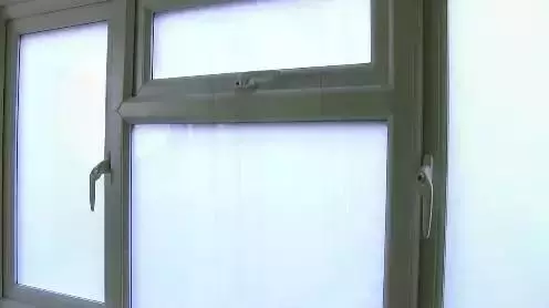 逆天了,玻璃都這樣啦,以後誰家還裝窗簾?