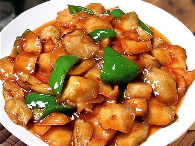 想吃地三鮮,教你在家做,做法簡單易烹飪,吃一口鮮美多滋又下飯