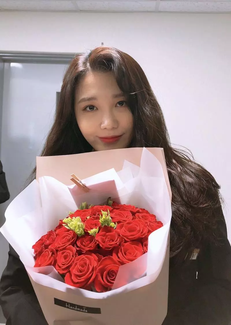 [Apink][新聞]181104 夏榮XJoy 96年生的同歲朋友的化學反應！