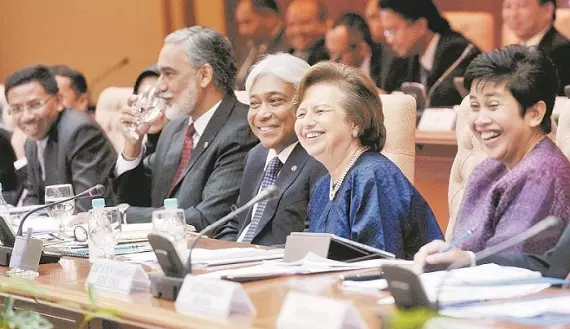 最新勁爆【潔蒂爆出大馬現在所面對的問題】這番話震撼全場人!