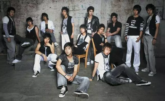 superjunior和ELF相愛相殺的那些年