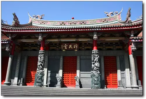 網友公認台灣「最靈驗的10間廟」排行榜！大甲鎮瀾宮還擠不進前三名，原來第一名是...