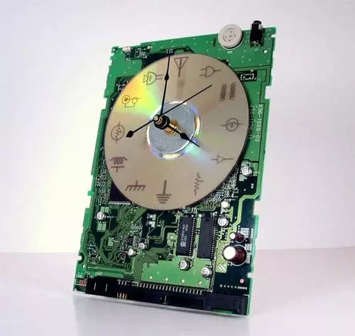 舊電路板除了丟掉還能拿來怎麼玩？