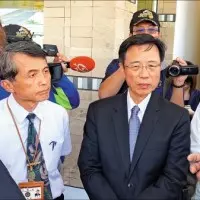 桃園復興鄉)天冷瘋泡湯!羅浮溫泉泡腳池人氣…越冷越熱