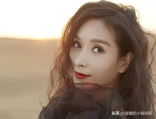 年過40還沒人娶的13位女星,個個都國色天香,你最想把誰娶回家?