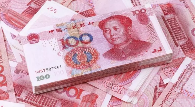 坐月子公公送來土特產,我嫌棄扔掉,老公撿回打開我瞬間哭成淚人