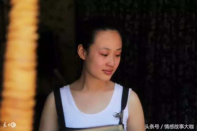婆婆,我有錢不是你兒子有錢,你跟我要的30萬,必須給我打借條