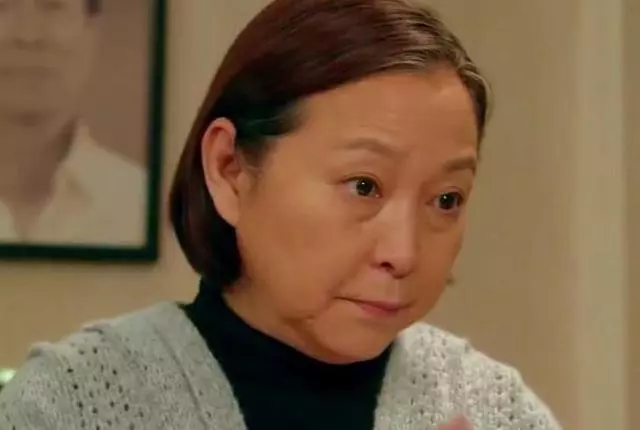 兒媳養活婆婆一家,婆婆卻強迫她離婚,兒媳的做法讓婆婆傻了眼