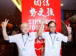 最新轟動【馬華新任總會長魏家祥大獲全勝後】出面說第一句話讓網民哭笑不得!