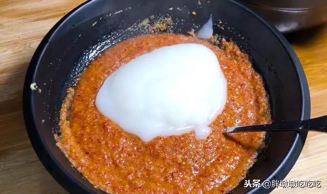 大白菜不要炒了,教你這個新吃法,簡單幾步就搞定,比吃肉還過癮