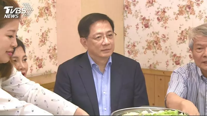 退出台大? 管中閔「重新選擇」看投票結果