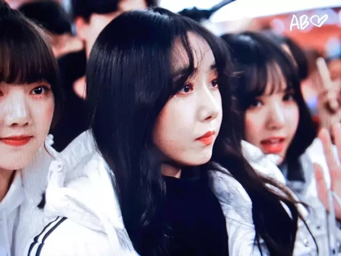 [GFRIEND][分享]181105 日本K-POP社區最新票選最美韓國愛豆成員​ ​​​​GFRIEND信飛排名第7