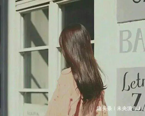 丈夫出差妻子發燒臥床兩天,聞到屋裡有臭味,她連夜收拾行李離開