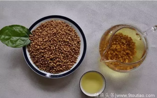 胃不好的人,每天用3種便宜貨泡水喝,健脾胃補氣血食療效果喜人
