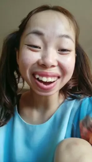 TheFunny - 中國網紅「嘟嘟姐」被抖音封殺,理由竟是太樣衰「影響市容」