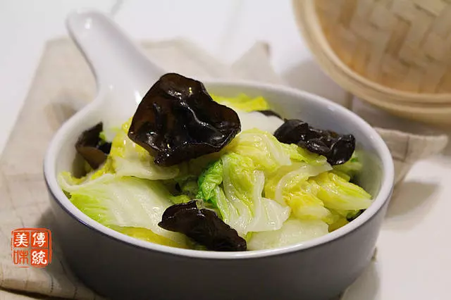 這個季節最便宜的蔬菜,大白菜的8種吃法,清清淡淡更健康