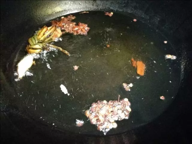 紅油麻辣豆腐乳,自己動手做簡單易學,保存時間長味道醇香可口