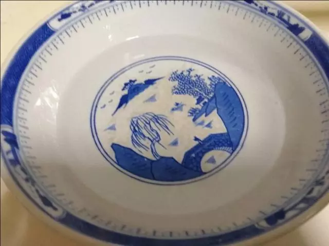 紅油麻辣豆腐乳,自己動手做簡單易學,保存時間長味道醇香可口