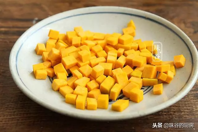 小米這麼做蛋糕,好吃不上火,讓孩子愛上粗糧,寶媽們快試試吧!