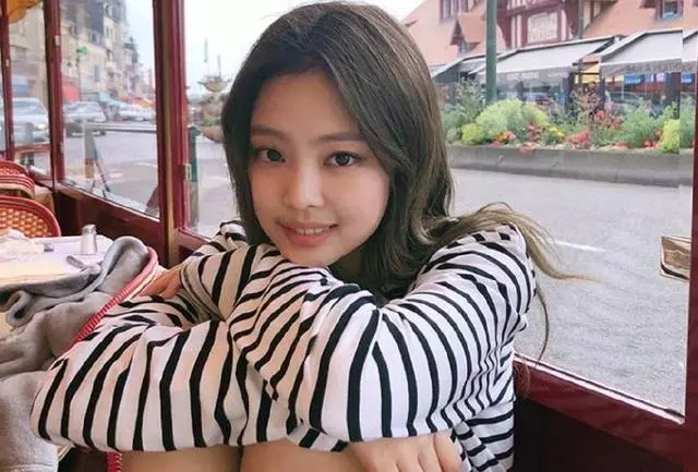 大勢女團全能ace,被譽為人間香奈兒的高級臉,工作態度讓人質疑