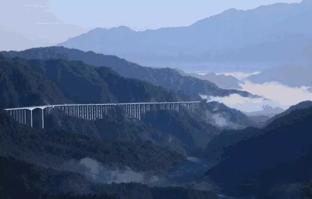 中國一條逆天高速!240km全程高架,外國專家:唯有中國才能做到