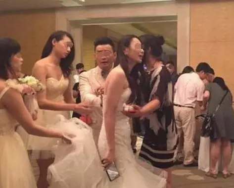 新婚第二天,丈夫帶情人逼宮,俺無奈離婚,兩年後偶遇,俺淚目