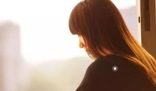 女友帶我去她家見准岳母,我一進門她見到我,不由自主的喊:兒子