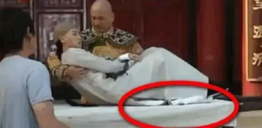 你知道公主抱為什麼不拍全景了?原來我們都被騙了,太逗了!