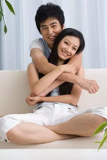 有天老婆昏迷不醒,送去醫院檢查,醫生指著俺鼻子斥責,俺蒙了