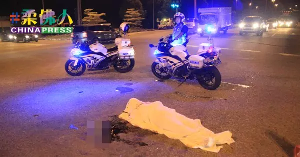 騎摩哆與轎車碰撞 長巴司機回不了家