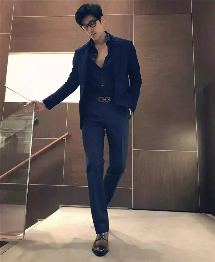 「吳彥祖顏值+彭于晏身材」真的存在！　爆紅型男年齡讓網傻：能當我爸