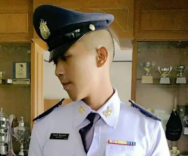 泰版洪仲丘事件...18歲軍校生猝死「父母私下送去解剖」發現「器官被摘除+腦袋塞衛生紙」