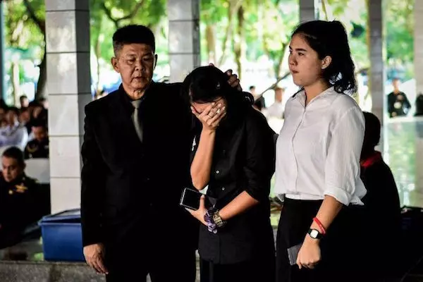泰版洪仲丘事件...18歲軍校生猝死「父母私下送去解剖」發現「器官被摘除+腦袋塞衛生紙」