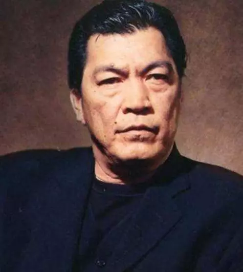 患難見真情,當年藍潔瑛落魄時,成奎安跟周邊飯店打招呼幫她免單