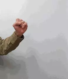 冬季,防腦卒中,8個「危險」信號,出現3個以上,最好去查查!
