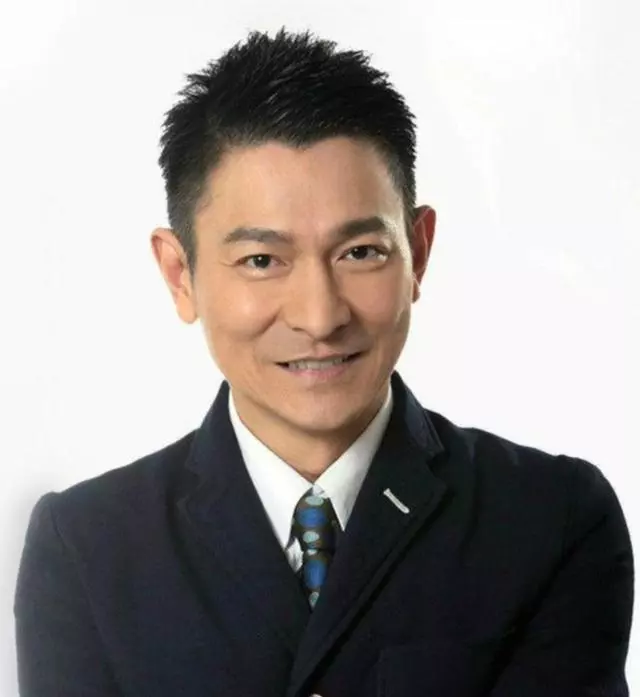 藍潔瑛離世,她出事的時候,所有人都看清了劉德華的人品