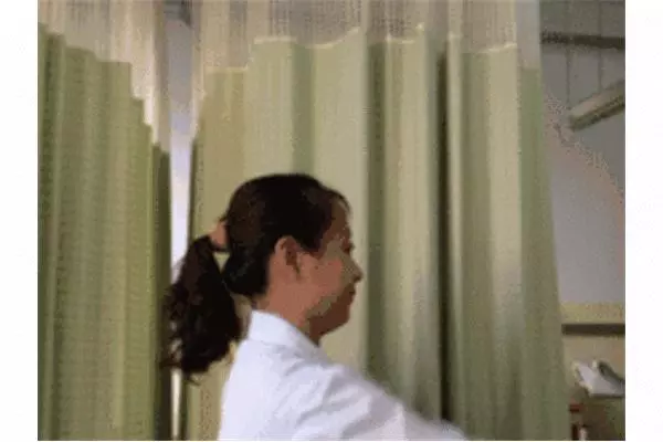 年輕人常頸肩酸痛?教你7個步驟來恢復