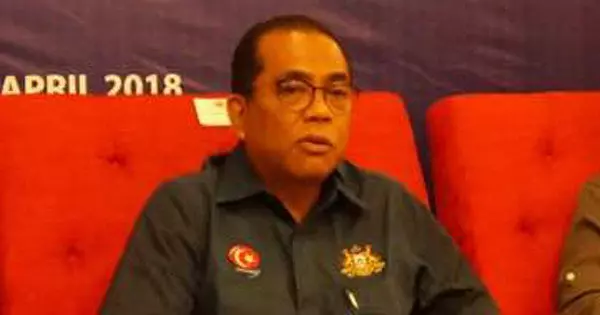 最新火爆【巫統高層與《馬來西亞前鋒報》】為了納吉翻天覆地!