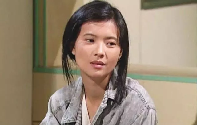 藍潔瑛葬禮從簡家屬,拒演藝人協會資助,絕筆手稿曝光提及曾華倩!