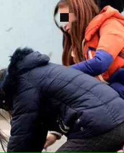 再婚已經10年,前夫的母親去世,竟要讓她回去送終,真相感人肺腑