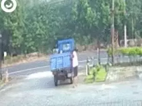 狗狗緊追主人20條街,「你為什麼忍心拋下我」,被拋棄卻依然愛你!