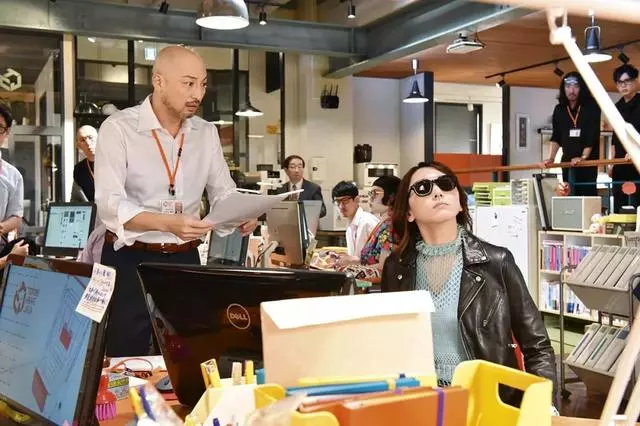新垣結衣新劇:為了一份工作,得多麼辛苦地逼自己