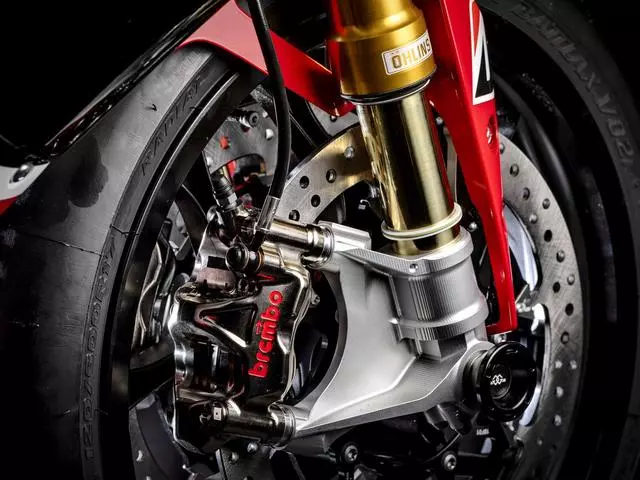 紀念R1二十周年,Yamaha 發布 YZF-R1 GYTR 限量賽車版