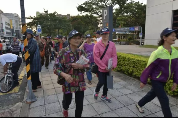 飆罵公務員影片曝光 舒翠玲鞠躬道歉這樣澄清…