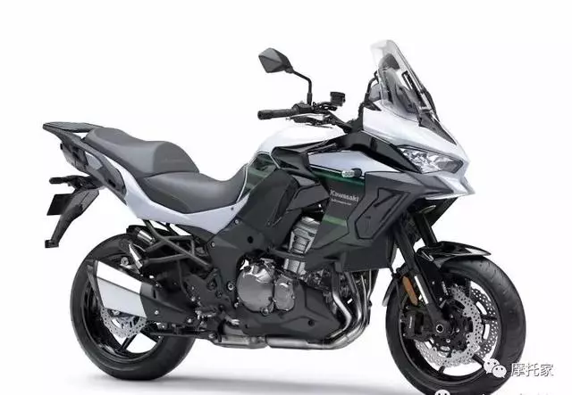 川崎W800 CAFE和Z400米蘭登場,一起來看看即將登陸中國的川崎新車型!