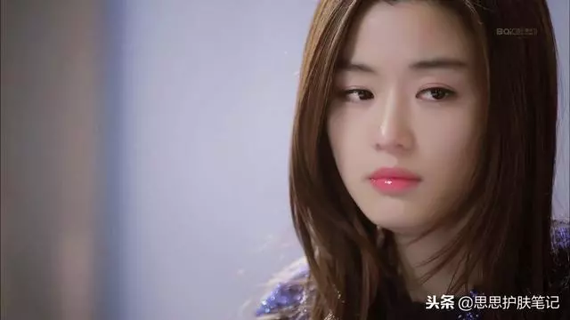 韓國女明星身價TOP 10排名,看看哪個明星最有錢