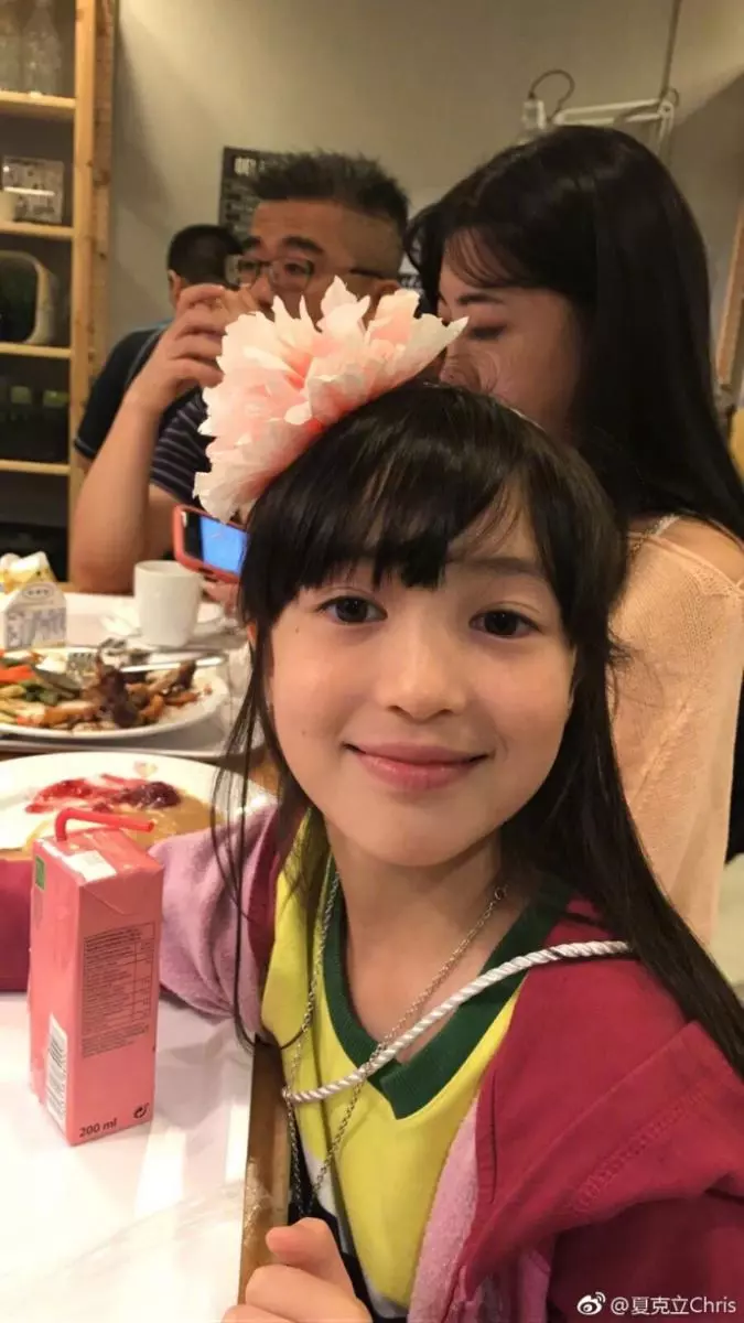 黃嘉千「7歲混血女兒」近照曝光迷倒粉絲!被封為「沒有公主病的公主」私下與爸爸超甜
