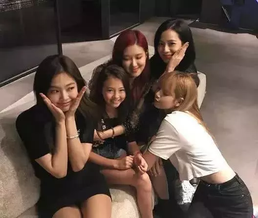 BIGBANG小師妹?顏值爆表被封「天使臉蛋」,願意等她長大