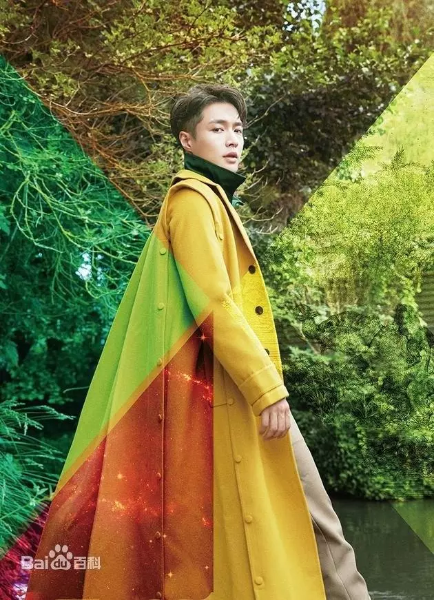 林俊傑煙燻妝辣眼睛?昨晚張藝興也化煙燻妝了,你PICK哪個呢?