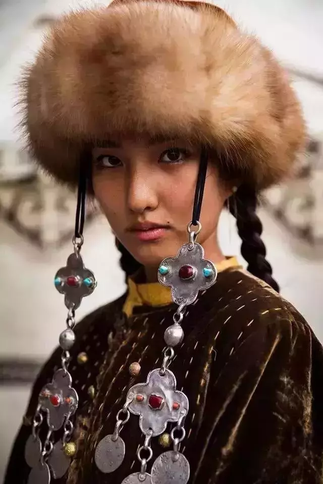她拍攝了500個女神,組成世界美女地圖,沒有一張是網紅臉